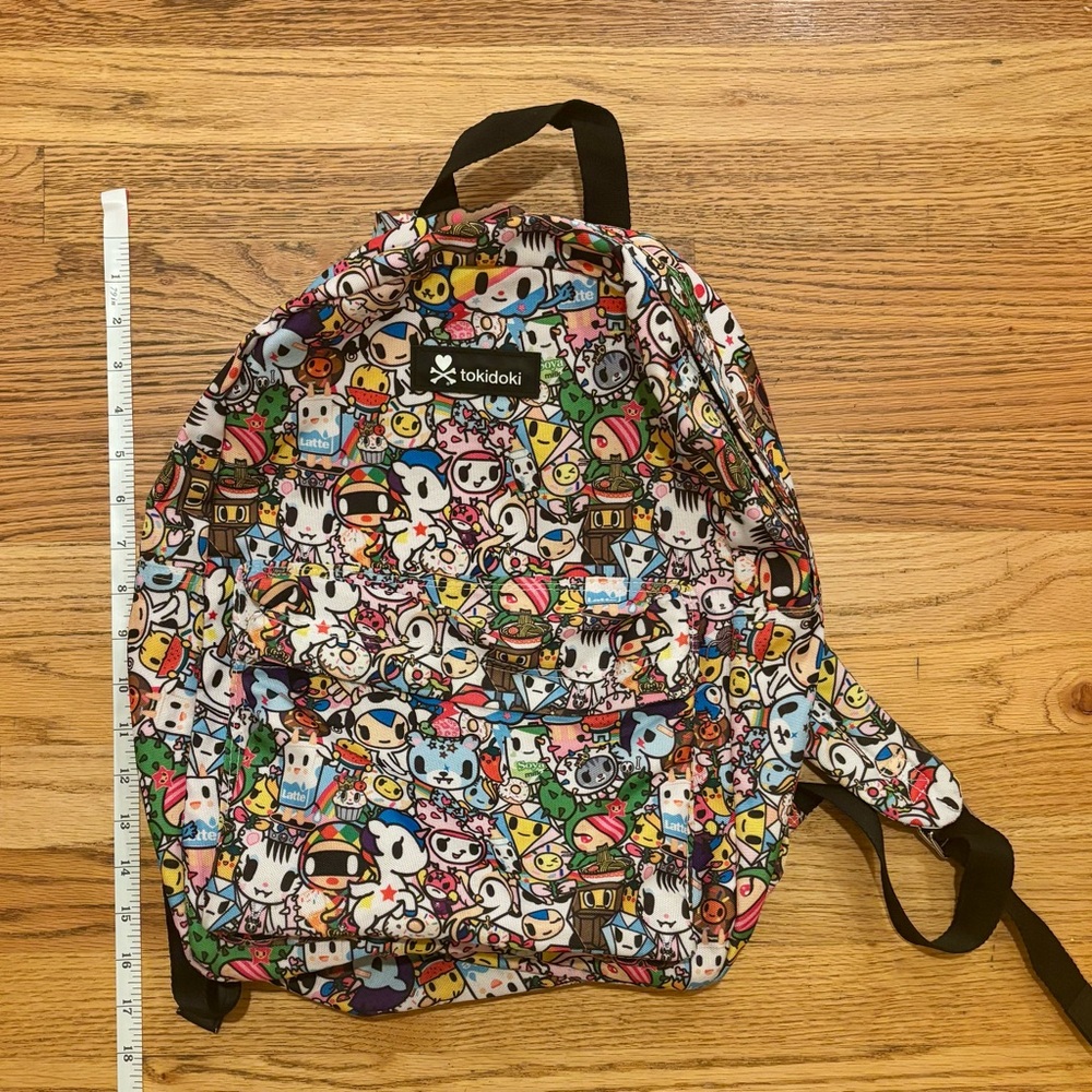 Tokidoki lightweight backpack with adjustable straps